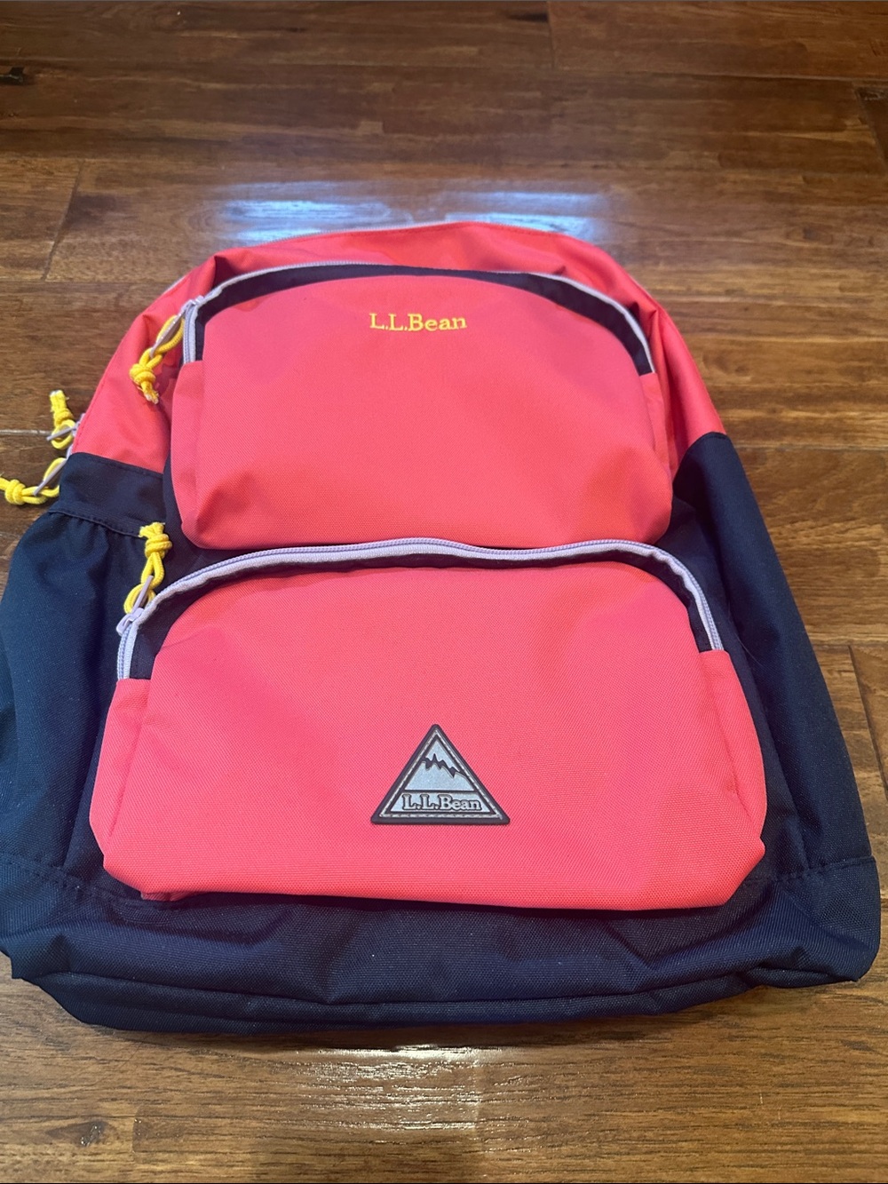 L.L. Bean Coral and Navy Trailfinder Kids Backpack -New